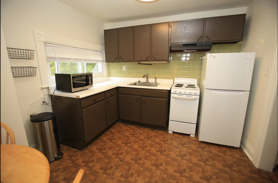 602-9 kitchen